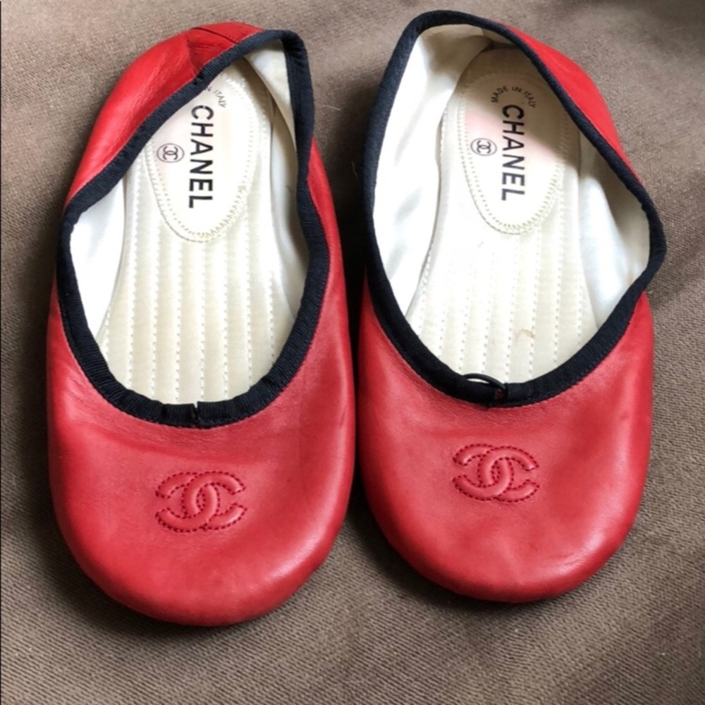SOLD DO NOT BUY Chanel red flats 9